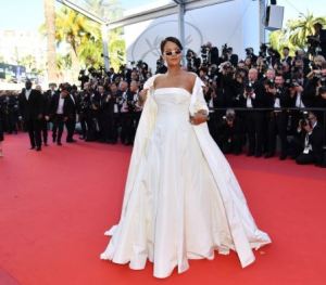 Rihanna Habillée en Dior au festival de Cannes