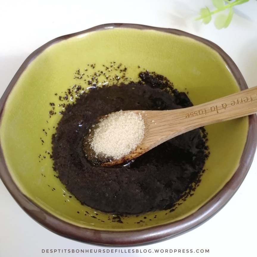 gommage au café maison