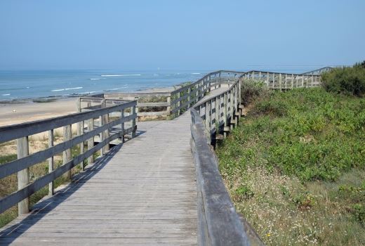 passerelle en bois plage du bois plage