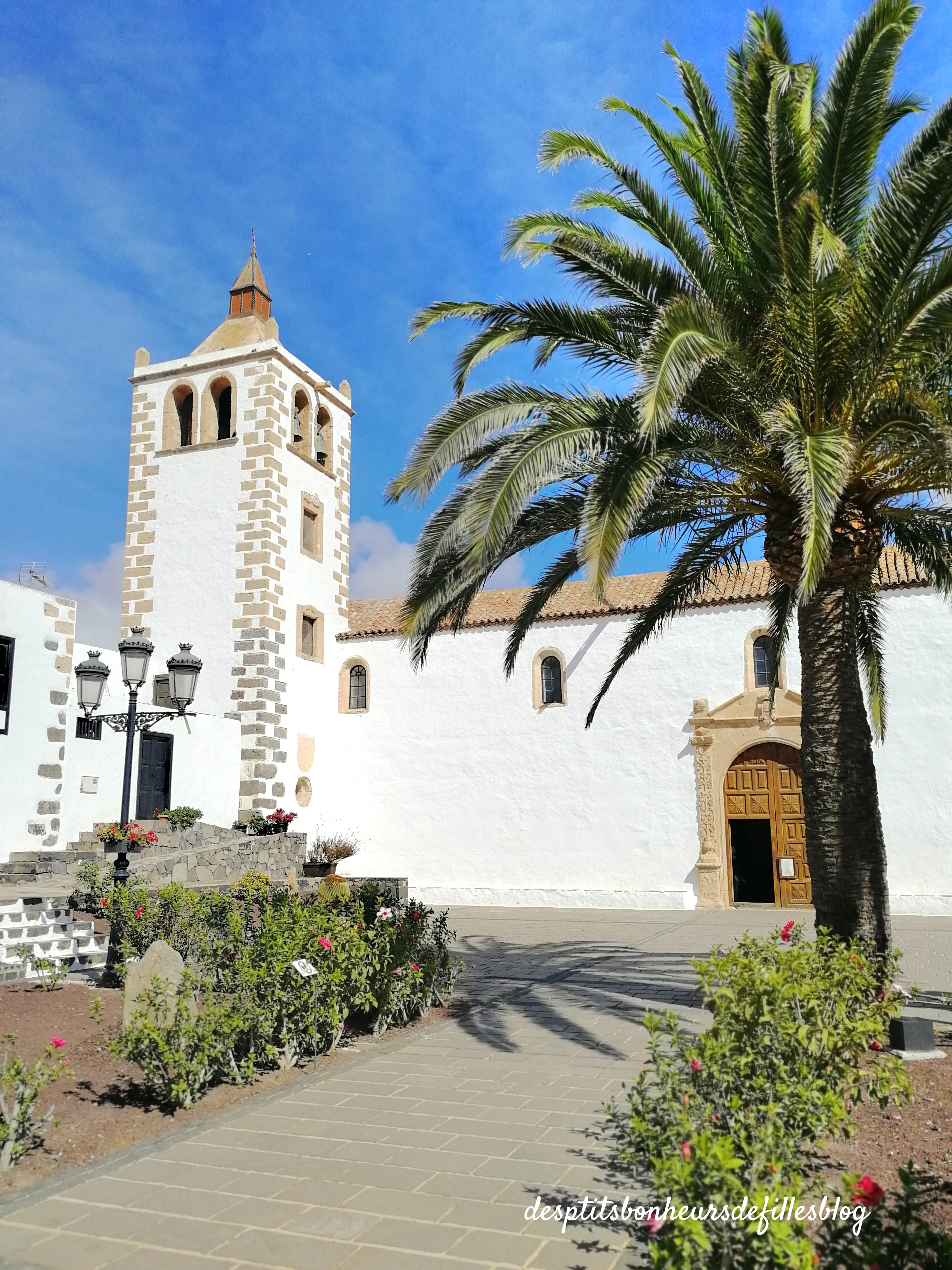 Eglise Betancuria Fuerteventura blog voyage