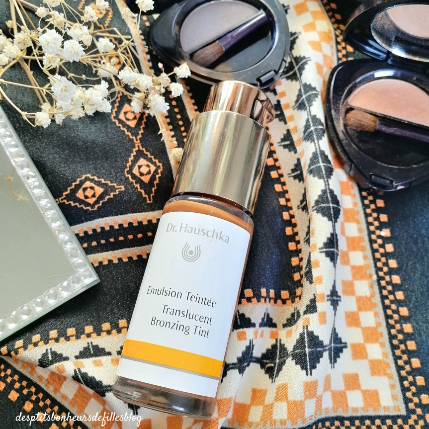 Emulsion teintée bio Dr Hauschka pour une bonne mine
