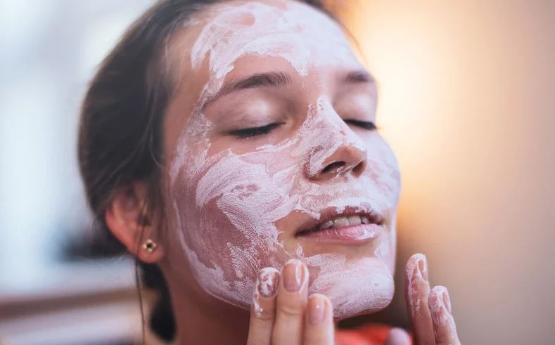 pourquoi exfolier son visage