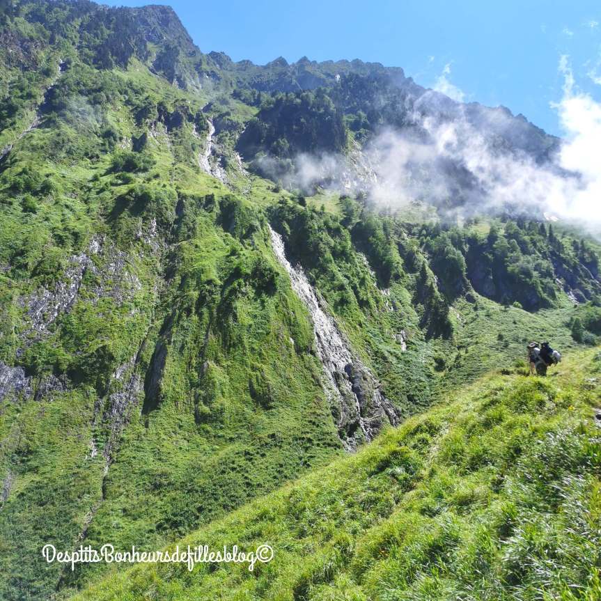 road trip pyrenees en été