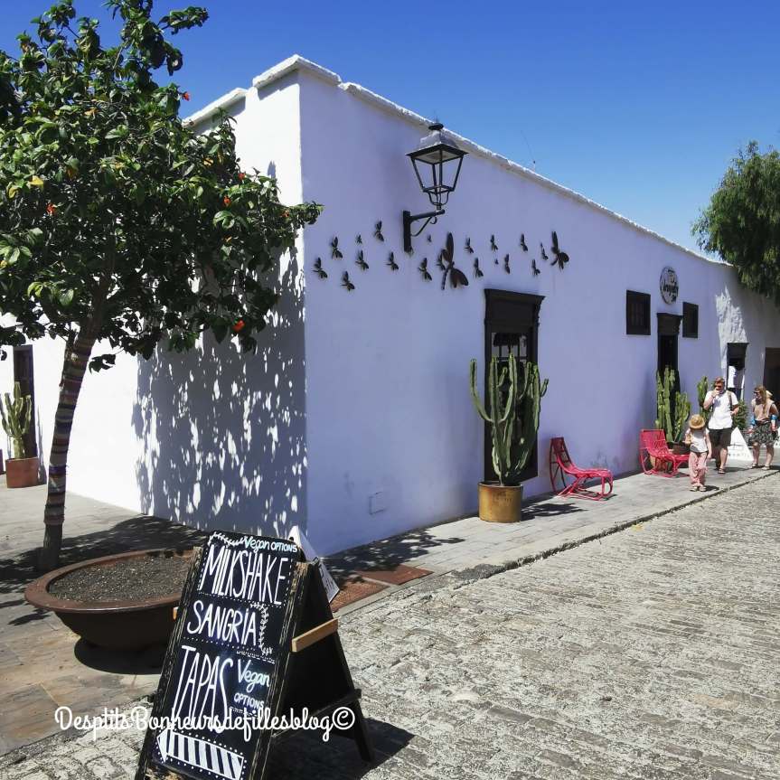 marché artisanal lanzarote teguise