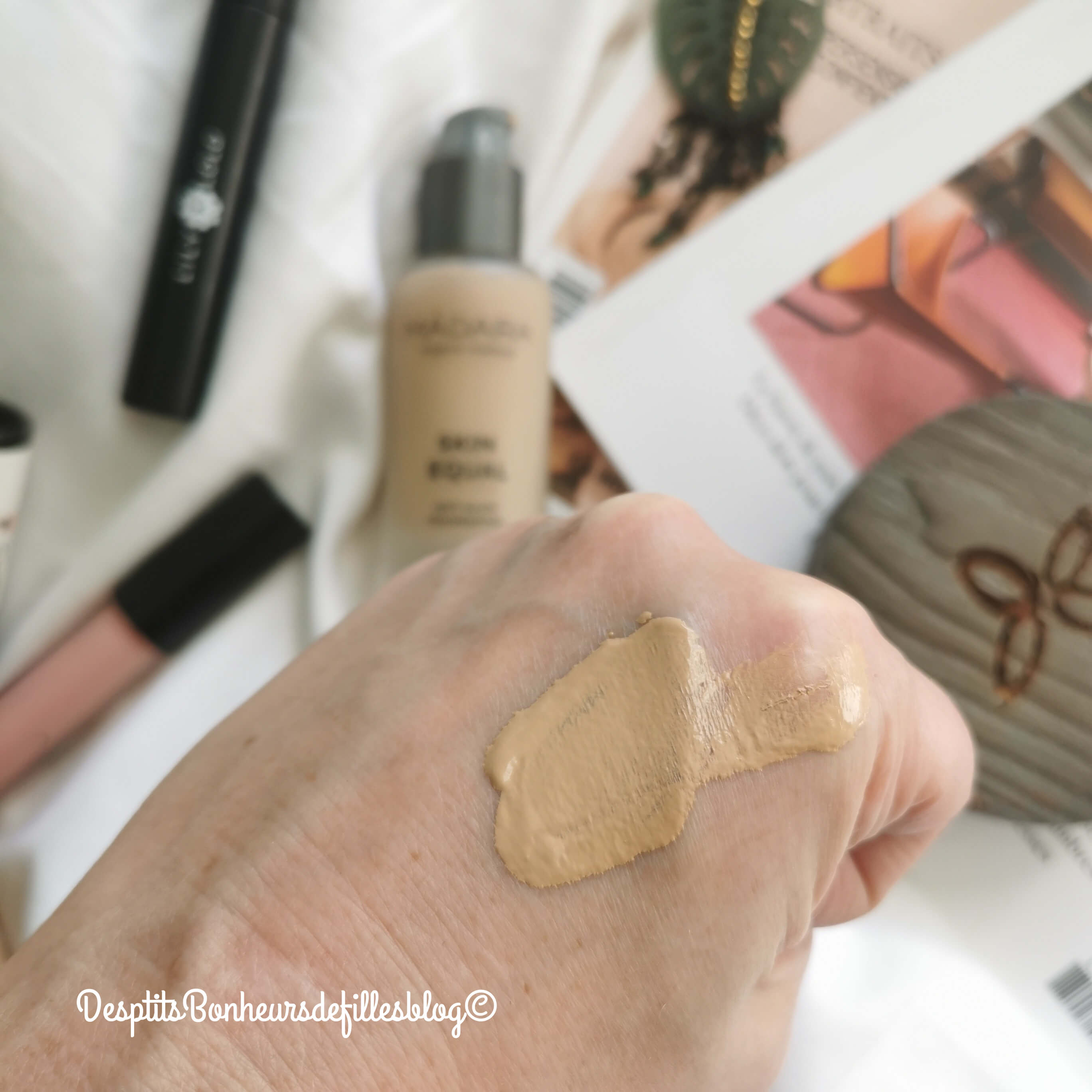 avis fond de teint skin equal madara