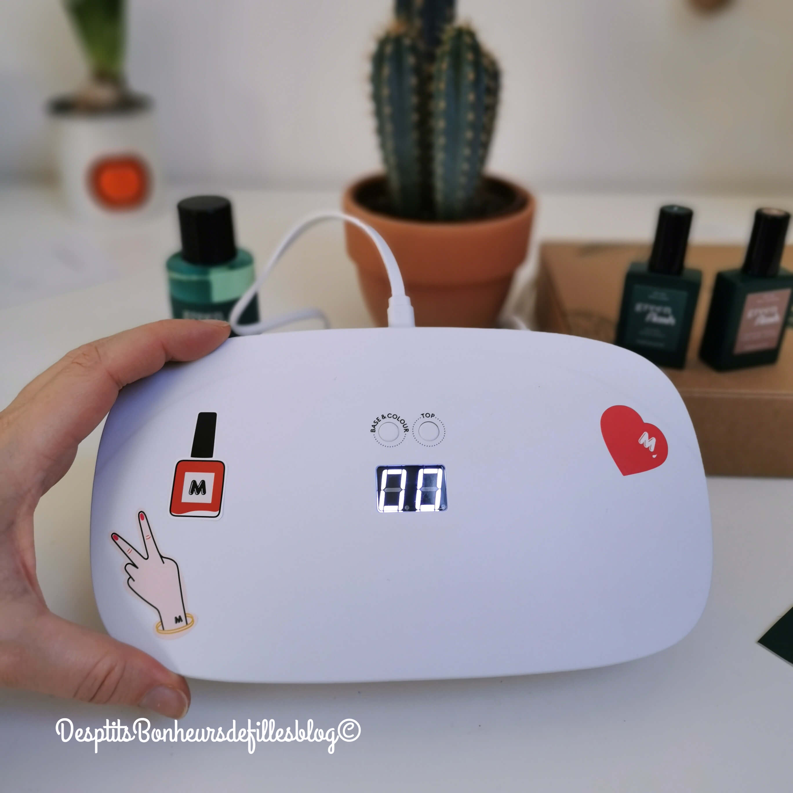 lampe led semi permanent manucurist avis