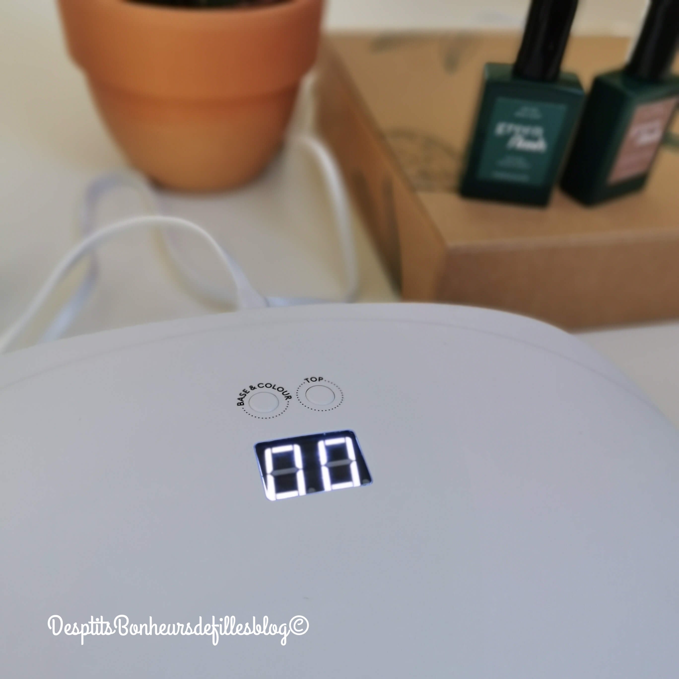 lampe led semi permanent manucurist