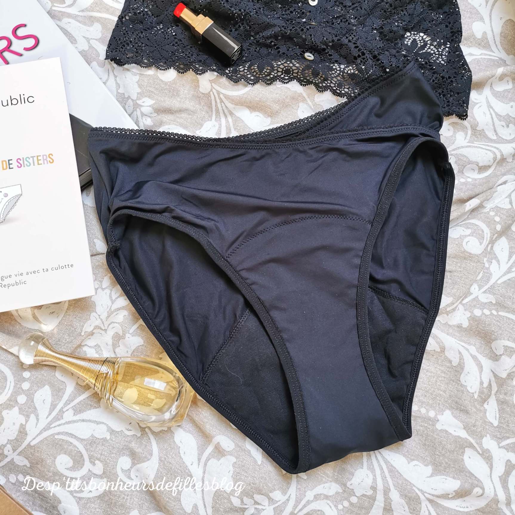 Sisters Republic -- Culotte menstruelle ado tattoo (absorption super) - Taille 18 ans (M)
