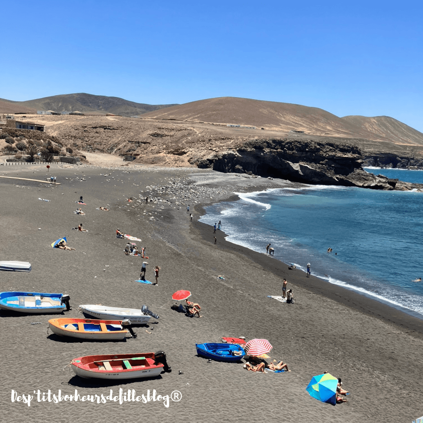 plages sable noir fuerteventura plage typique des canaries