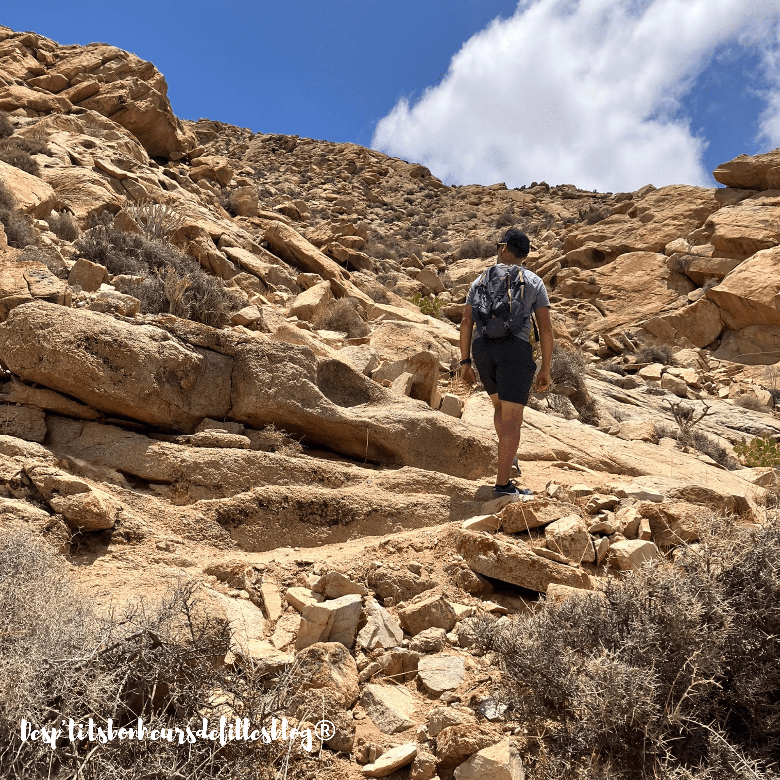 randonnee menant a arco de las penitas