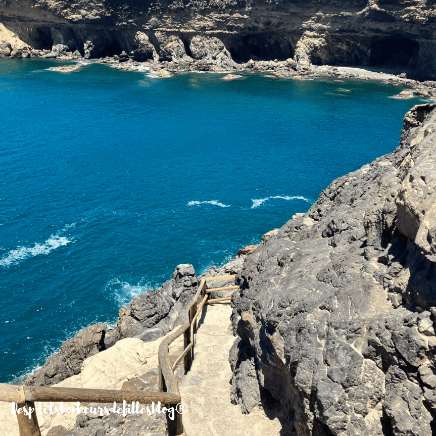 exploration des grottes naturelles d'ajuy