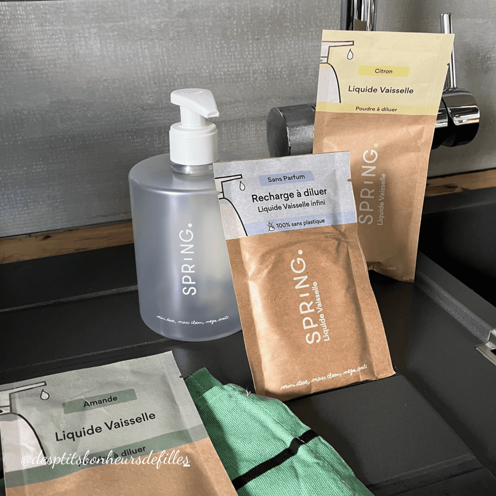 distributeur liquide vaisselle