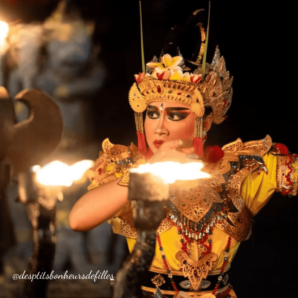 spectacle de danse balinaise
