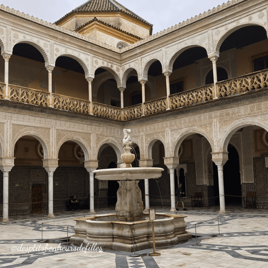 Patio de la Casa de Pilatos Séville